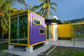 Purple Cube Roomstay Kontena